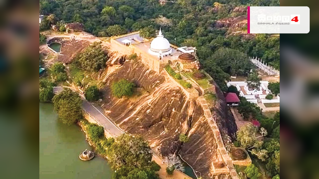ඓතිහාසික සිතුල්පව්ව රජමහා විහාරයේ 39 වැනි ආලෝක පූජාව අද ඓතිහාසික සිතුල්පව්ව රජමහා විහාරයේ 39 වැනි ආලෝක පූජාව අද