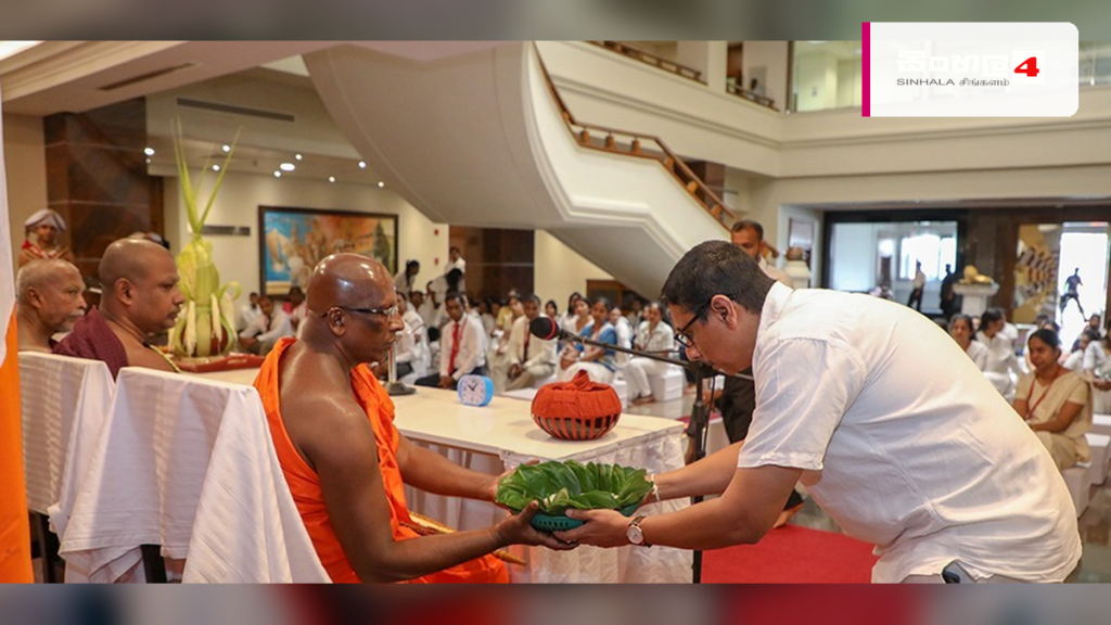 පොසොන් උත්සවය නිමිත්තෙන් ආරක්ෂක අමාත්යාංශයේ ආගමික වැඩසටහන් මාලාවක් පොසොන් උත්සවය නිමිත්තෙන් ආරක්ෂක අමාත්යාංශයේ ආගමික වැඩසටහන් මාලාවක්