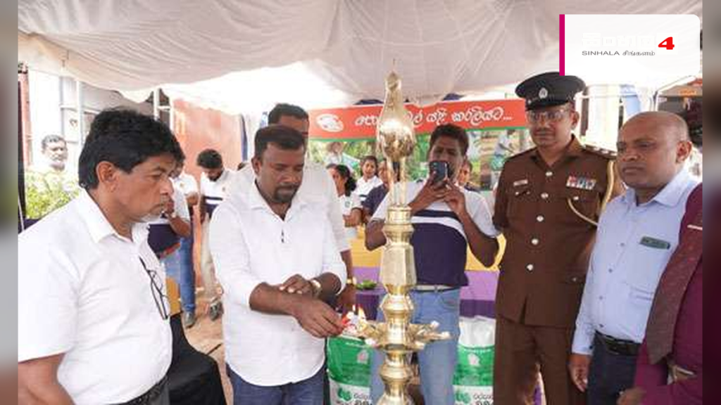 එප්පාවල පොස්පේට් ආයතනයේ අතීත අක්රමිකතා ගැන මන්ත්රී සුසන්ත කුමාර හෙළි කරයි එප්පාවල පොස්පේට් ආයතනයේ අතීත අක්රමිකතා ගැන මන්ත්රී සුසන්ත කුමාර හෙළි කරයි