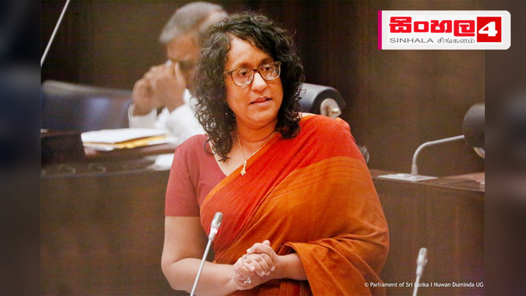 රාජ්ය සේවයේ අනාගතය රැඳී ඇත්තේ කැපවීම සහ නව තාක්ෂණික දැනුම මතයි – අග්රාමාත්යවරිය රාජ්ය සේවයේ අනාගතය රැඳී ඇත්තේ කැපවීම සහ නව තාක්ෂණික දැනුම මතයි - අග්රාමාත්යවරිය