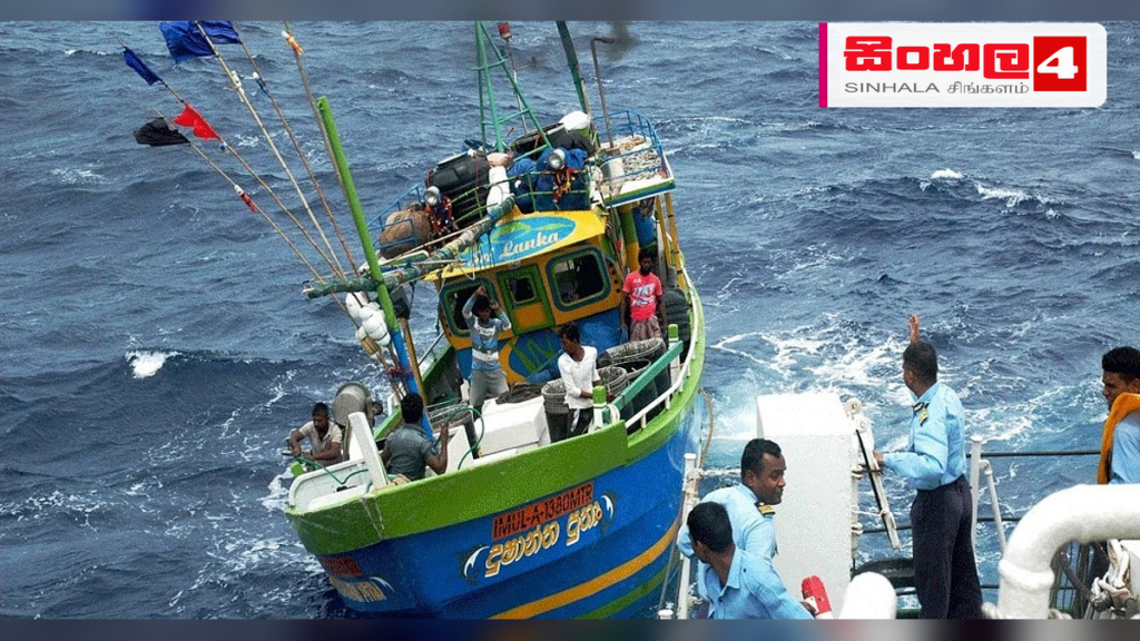 Headline: ශ්‍රී ලංකා මුහුදු සීමාවේ නීතිවිරෝධී ධීවර කටයුතුවල නිරත වූ ඉන්දීය ධීවරයින් 09ක් අත්අඩංගුවට Intended image subject: Sri Lanka Navy personnel with arrested Indian fishermen
