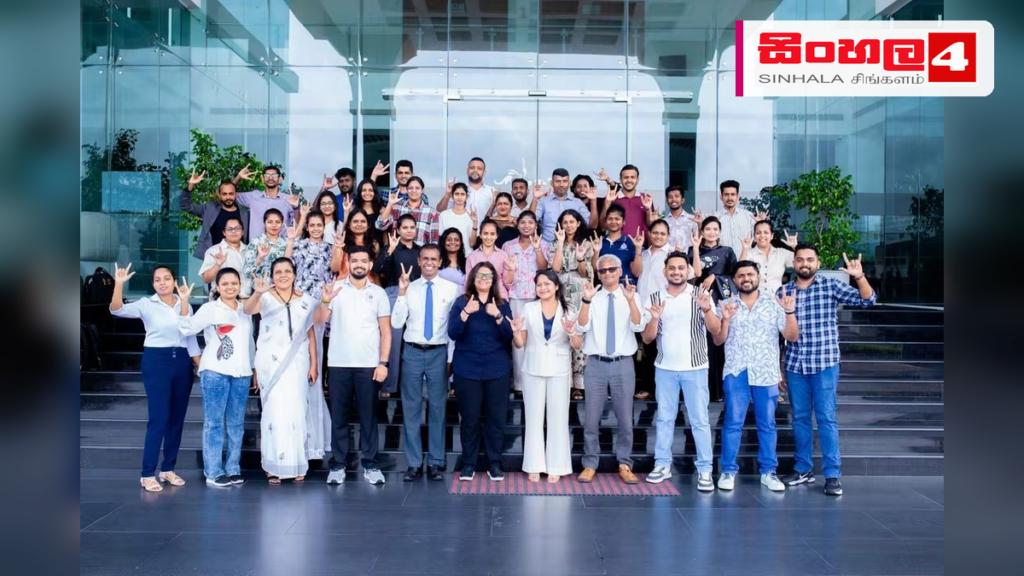 නව ධීවර නිලධාරීන් 112 දෙනෙකු සඳහා පත්වීම් ලිපි ප්රදානය අද Headline: නව ධීවර නිලධාරීන් 112 දෙනෙකු සඳහා පත්වීම් ලිපි ප්රදානය අද Intended image subject: Fisheries Ministry appointment ceremony Story summary: අලුතින් බඳවා ගත් ධීවර නිලධාරීන්