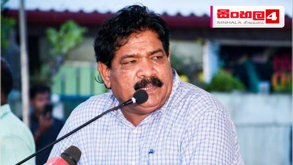 මෙම වසර අවසානයට පෙර ධීවර නිලධාරීන්ට විදුලි යතුරුපැදි Headline: මෙම වසර අවසානයට පෙර ධීවර නිලධාරීන්ට විදුලි යතුරුපැදි Intended image subject: Minister Ramalingam Chandrasekar at the fisheries department event Story summary: මෙම වසර අවස