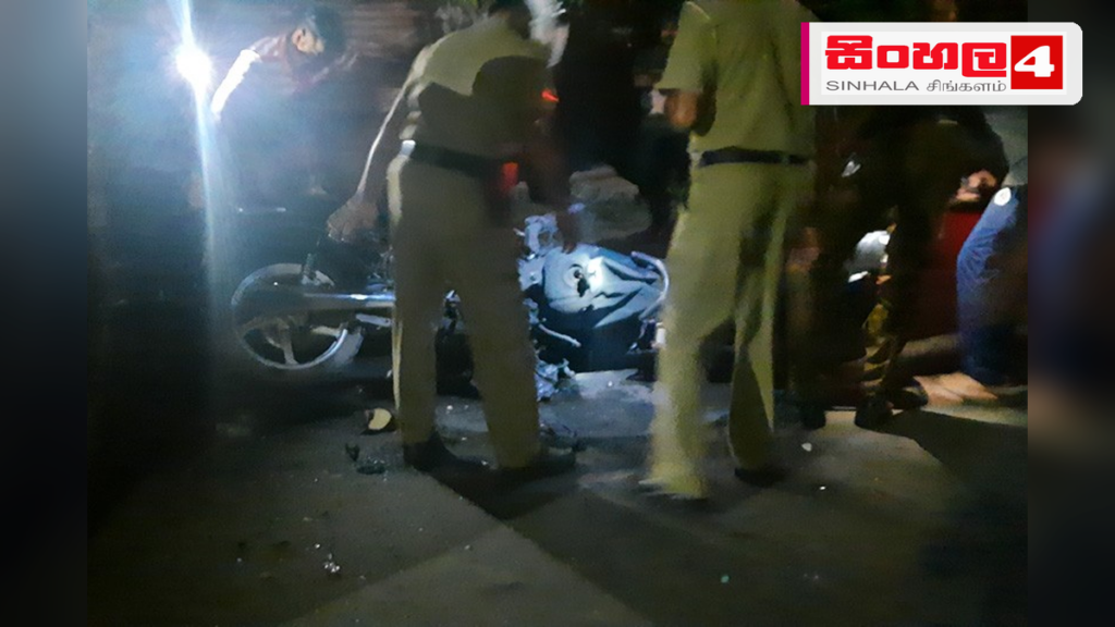 තඹලගමුව ප්රදේශයේදී ලොරියක් සහ යතුරුපැදියක් ගැටී තරුණයෙකු ජීවිතක්ෂයට Headline: තඹලගමුව ප්රදේශයේදී ලොරියක් සහ යතුරුපැදියක් ගැටී තරුණයෙකු ජීවිතක්ෂයට Intended image subject: Sri Lankan road accident scene Story summary: තඹලගමුව පොලිස් වසමේ ජයපුරම් ප්