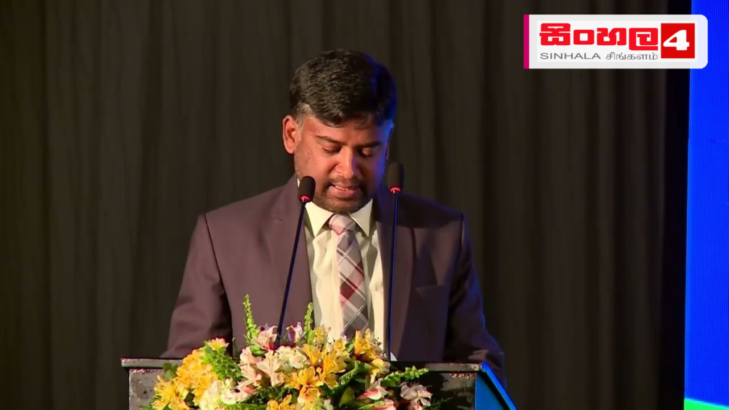 Headline: විශ්වවිද්‍යාල සිසුන්ට සහ කාර්ය මණ්ඩලයට ආරක්ෂිත සහ ගෞරවනීය පරිසරයක් නිර්මාණය කළ යුතුයි - නියෝජ්‍ය අමාත්‍ය Intended image subject: Dr. Madhura Seneviratne speaking at the C