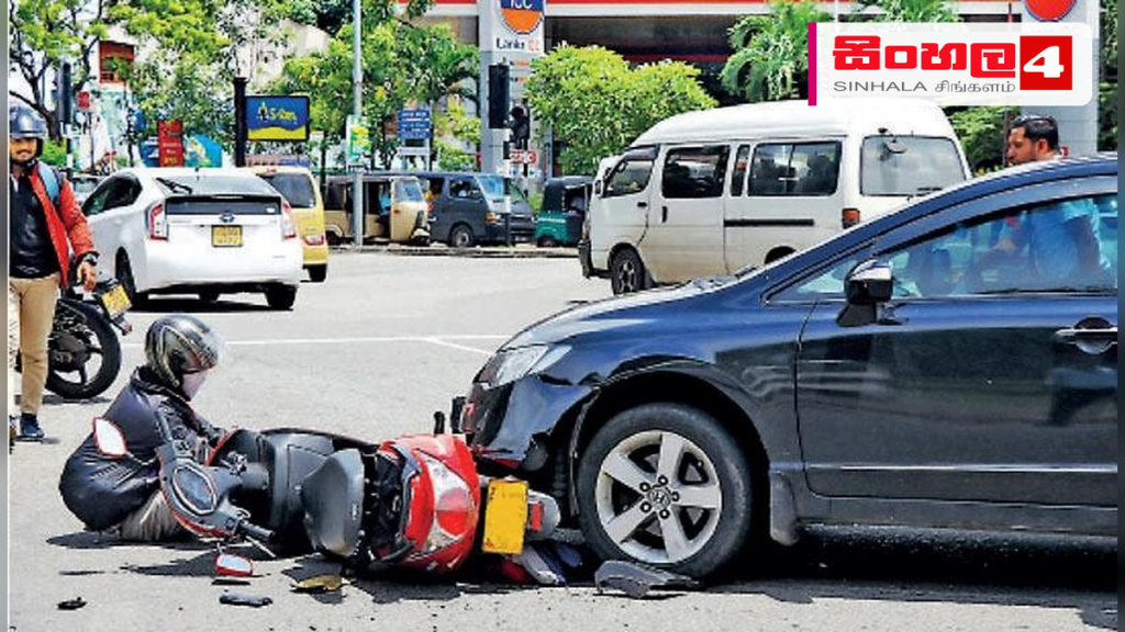 Headline: දිවයිනේ ප්‍රදේශ කිහිපයක සිදුවූ රිය අනතුරු 5කින් පුද්ගලයින් 5 දෙනෙකු මරුට Intended image subject: Sri Lanka road accident scene Story summary: පසුගිය පැය කිහිපය තුළ දිවයින