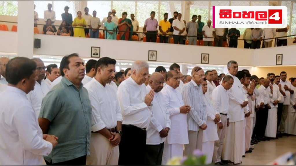 Headline: ප්‍රජාතන්ත්‍රවාදය සහ විපක්ෂය මර්දනය කිරීමට ආණ්ඩුව උත්සාහ කරනවා - රනිල් වික්‍රමසිංහ Intended image subject: Ranil Wickremesinghe speaking at UNP 80th anniversary Story sum