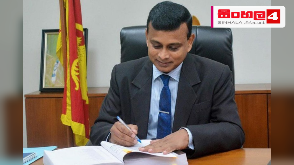 Headline: නැගෙනහිර පළාතේ ඉඩම් ආරක්ෂා කිරීමේ කමිටුව දෙවැනි වරටත් රැස්වෙයි Intended image subject: Prabath Chandrakeerthi chairing the committee meeting Story summary: නැගෙනහිර පළාතේ