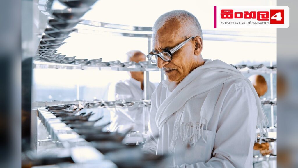 Headline: රුපියල් 17,719කින් මසක් ජීවත් වන හැටි: සංඛ්‍යාලේඛනවල පවතින ගැටලු සහ යථාර්ථය Intended image subject: Sri Lankan street scene or market Story summary: ජන හා සංඛ්‍යාලේඛන දෙප